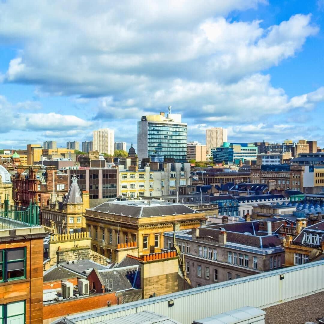 Modern And Refurbished Flat In Merchant City Glasgow Eksteriør billede