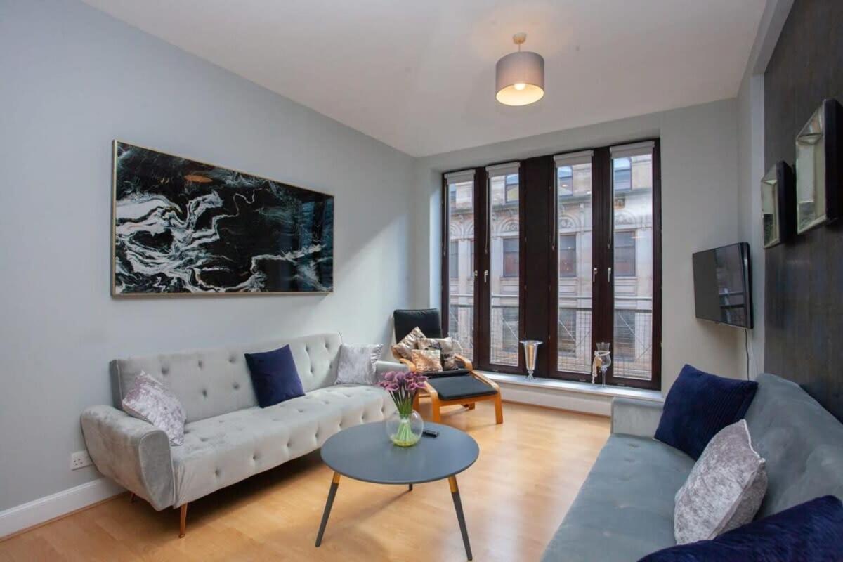 Modern And Refurbished Flat In Merchant City Glasgow Eksteriør billede